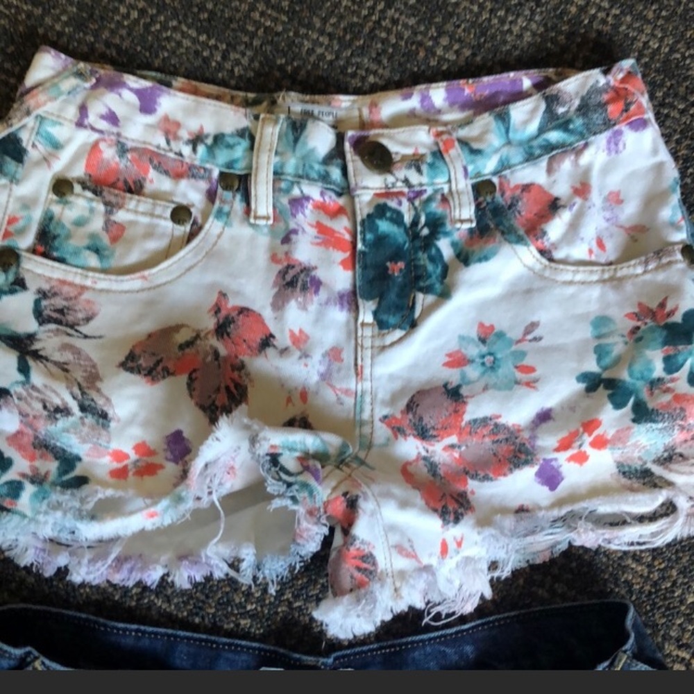 Free people cut off short